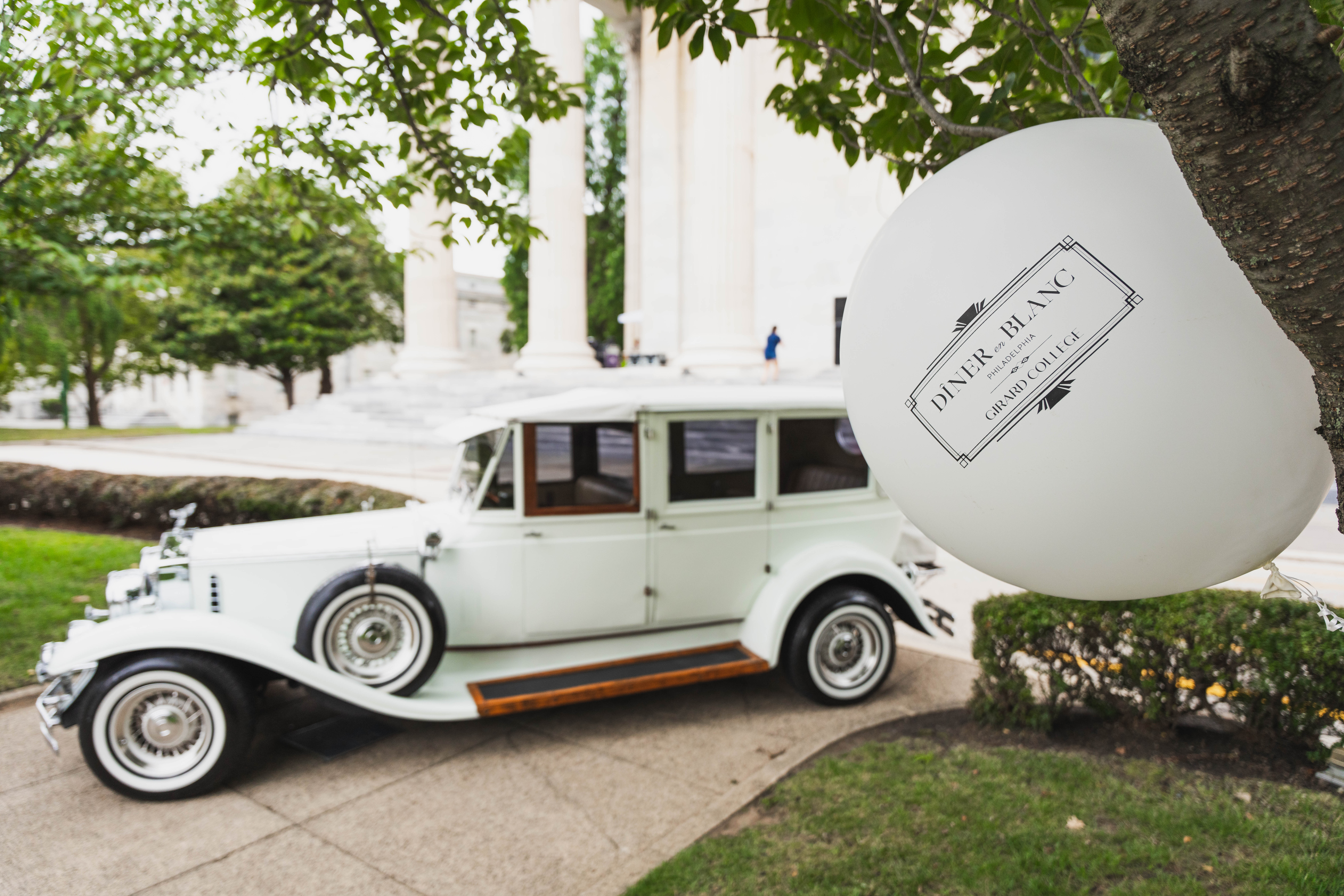 Secure Your Spot: Dîner en Blanc Philadelphia.