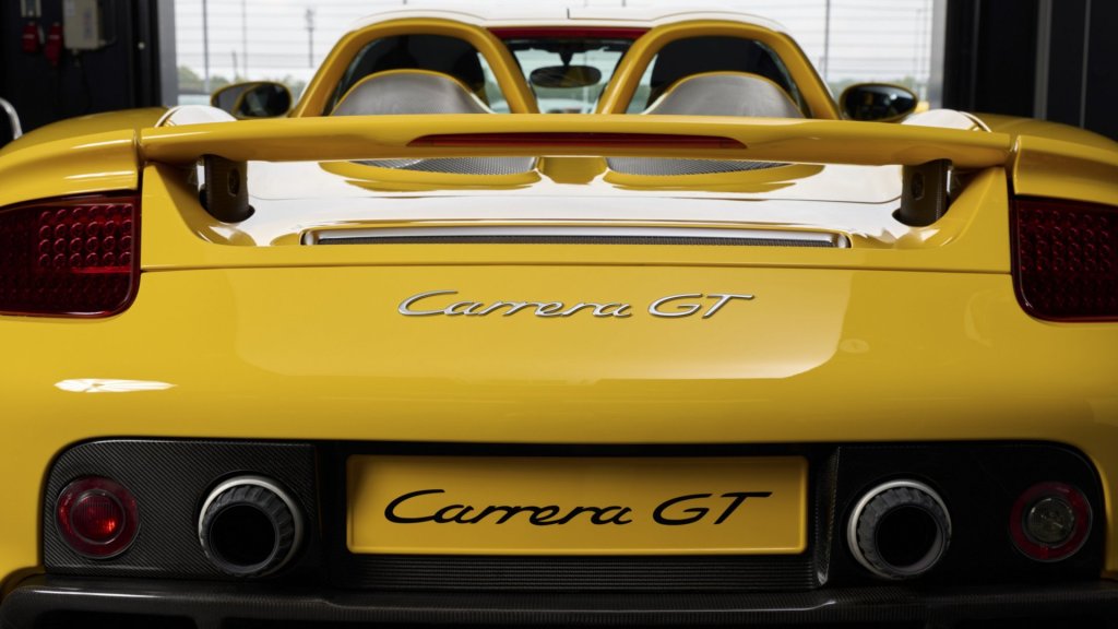 Celebrating Porsche’s Carrera GT: A Fashionable&nbsp;Legacy