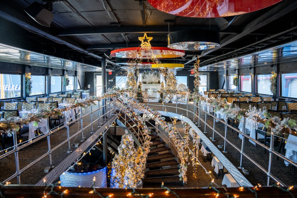 Celebrate the Holidays Afloat with City Cruises&nbsp;Philadelphia