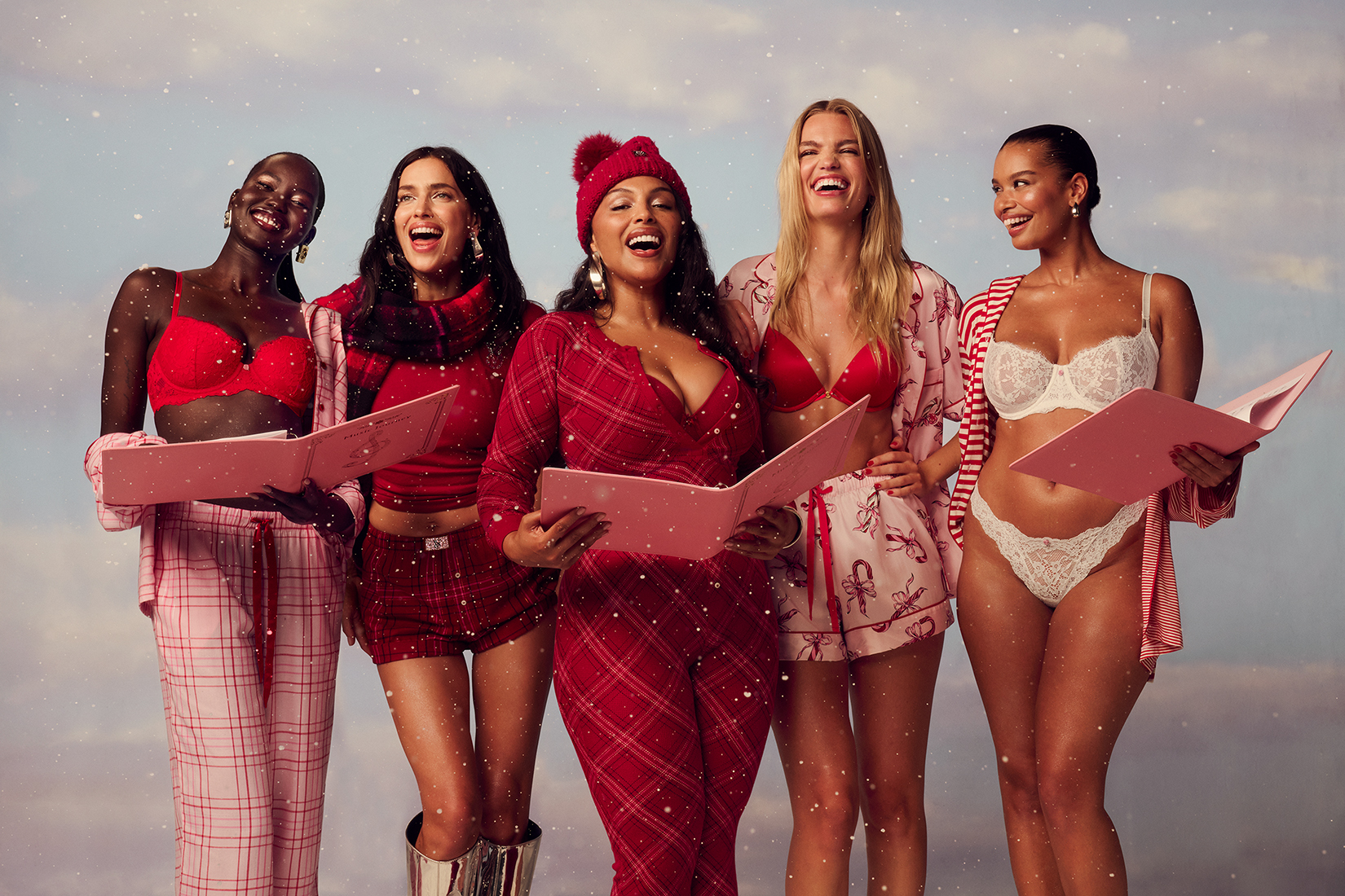 Your Ultimate Guide to Holiday Glamour & Comfort
